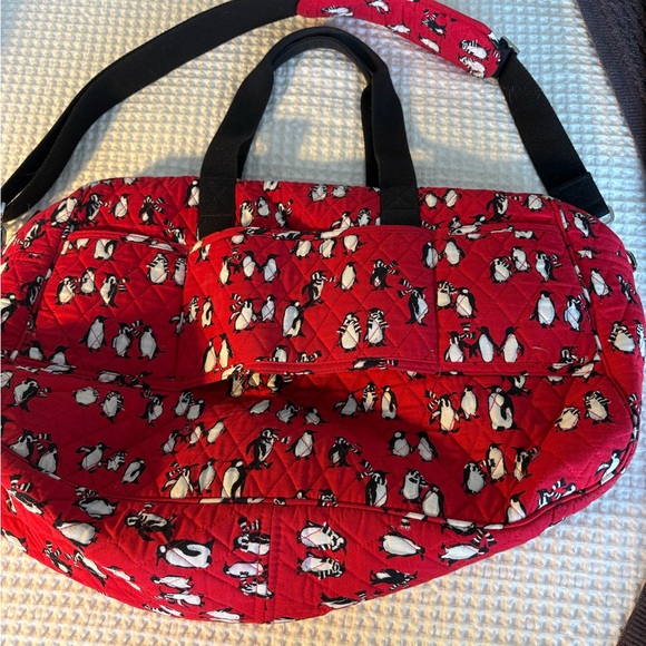 Vera Bradley Red Quilted Penguin Travel Bag - Picture 2 of 4